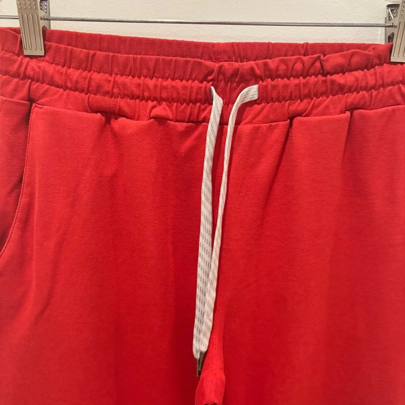 Vuori The Rise The Shine Performance Jogger Red Drawstring Front Pockets Small - Picture 5 of 10